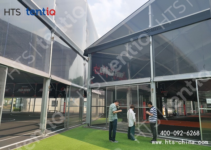 裝配式篷房結(jié)構(gòu)的室內(nèi)籃球館 裝配式篷房結(jié)構(gòu)的室內(nèi)籃球館