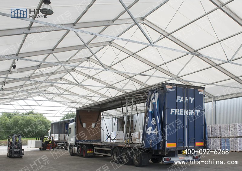 拼裝篷房倉(cāng)庫(kù)可以確保貨物在倉(cāng)儲(chǔ)過(guò)程得到很好的保護(hù)