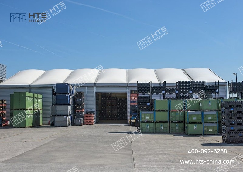 倉庫篷房幫助企業(yè)快速應(yīng)對臨時(shí)倉儲需求，及時(shí)抓住市場機(jī)遇